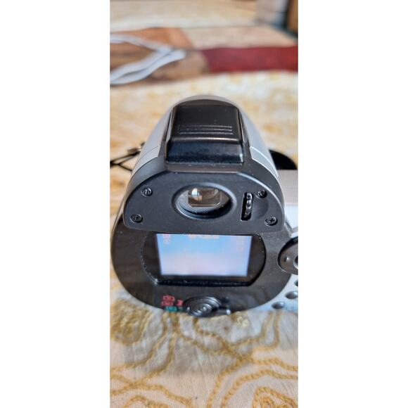 Konica minolta dimage Z3 4.omp- digital camera, parts or repair only- nm - Picture 9 of 16